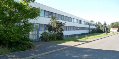 Vermietungsauftrag zu einem großen Betriebsareal