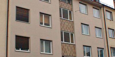 Klassisches Mehrfamilienhaus aus den 60er Jahren mit großem Hofgrundstück in bevorzugter Stadtteillage verkauft