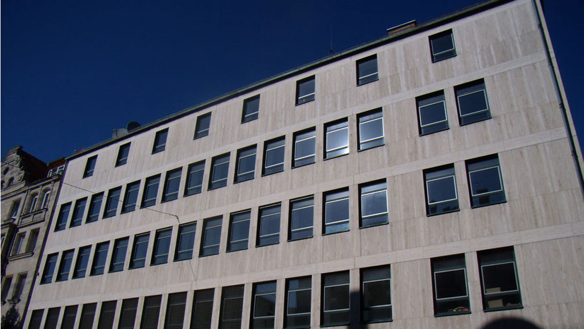 Entwicklungsfähiges Bürohaus in zentraler Stadtlage verkauft