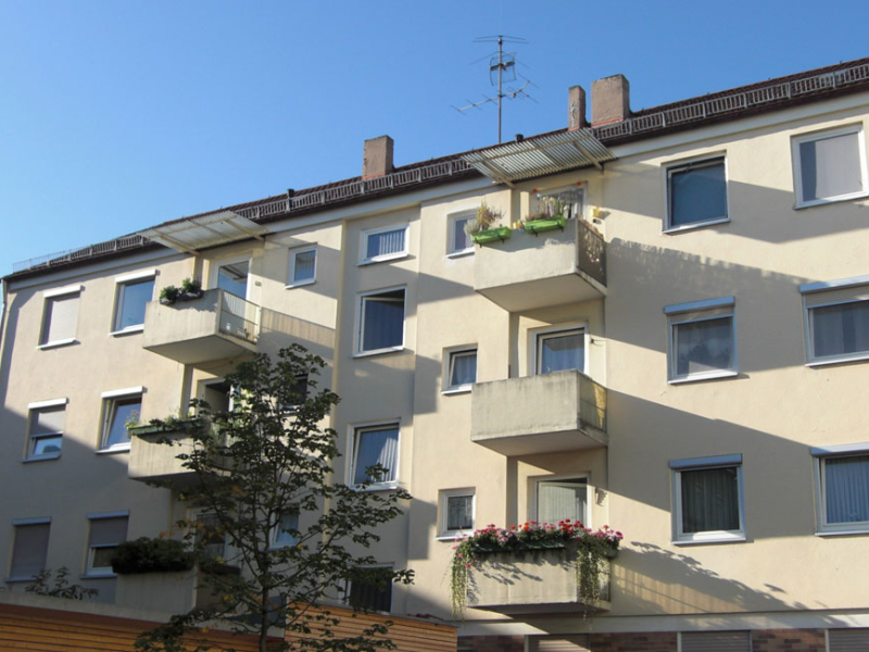 Großes Mehrfamilienhaus wechselt Eigentümer